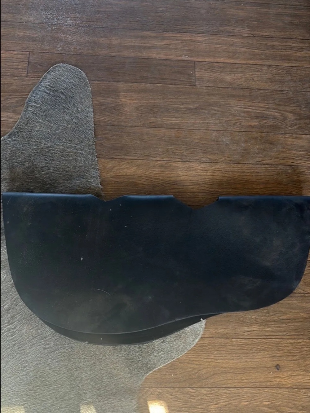 Black foam saddle pad liner